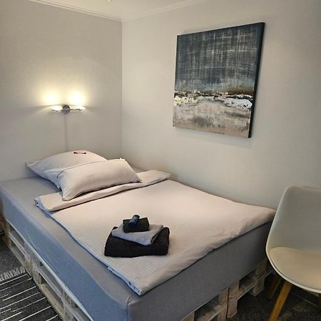 Standardzimmer Nahe Messe Und Airport Düsseldorf Kültér fotó