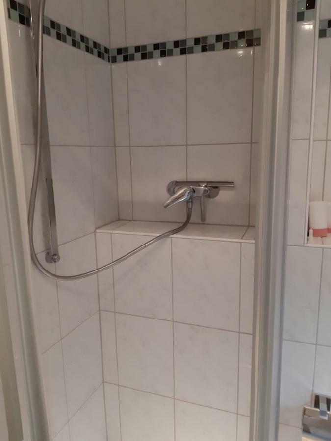 Standardzimmer Nahe Messe Und Airport Düsseldorf Kültér fotó